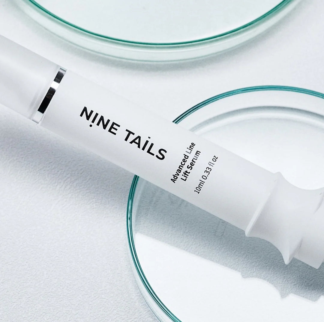 NINE TAILS ADVANCE LINE LIFT SERUM - priešraukšlinis serumas su kolageno spikulių, PDRN ir egzosomų technologija, 10 ml - SERUMAS IŠ NINE TAILS - TIK €75! Apsipirk dabar GROŽIO ALCHEMIJA
