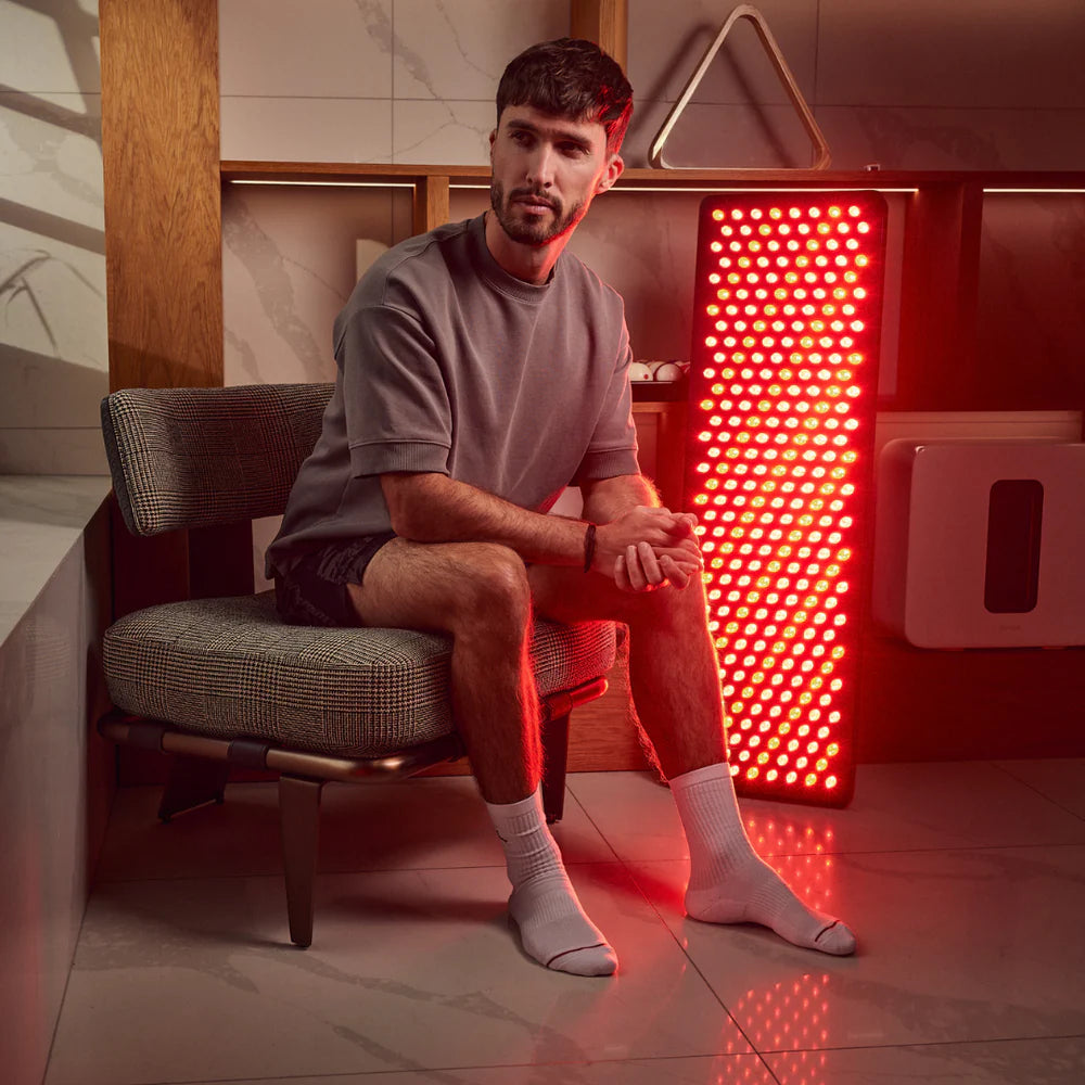 MITO LIGHT® Biohacker 5.0 raudonos šviesos ir NIR spindulių panelė - LED KAUKĖ IŠ MITO LIGHT® - TIK €1178.10! Apsipirk dabar GROŽIO ALCHEMIJA
