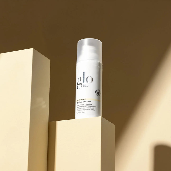 GLO SKIN BEAUTY PROTECT+PREVENT OIL FREE SPF 40+ - apsauginis kremas nuo saulės be aliejaus, 50 ml - SPF APSAUGA IŠ GLO SKIN BEAUTY - TIK €50.15! Apsipirk dabar GROŽIO ALCHEMIJA
