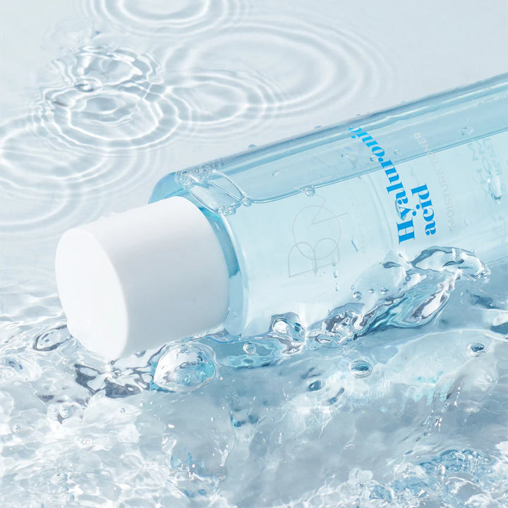 BOM HYALURONIC ACID MOISTURE TONER - drėkinamasis tonikas, 200 ml - TONIKAS IŠ BOM - TIK €23! Apsipirk dabar GROŽIO ALCHEMIJA