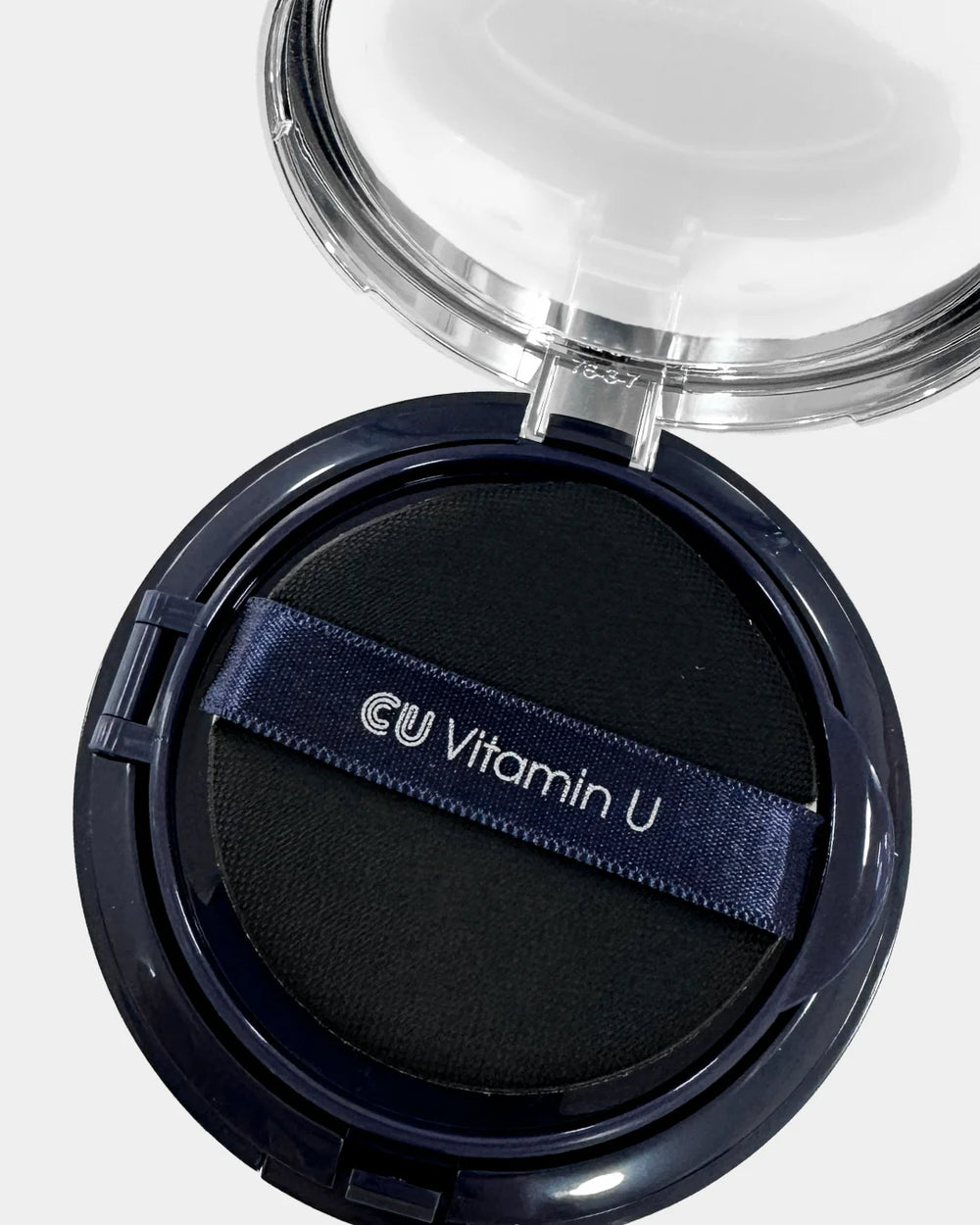 CUSKIN VITAMIN U COVERFIT CUSHION - makiažo pagrindas-kušonas su pusiau matiniu finišu SPF50+ PA++++, 15g + 15g - MAKIAŽO PAGRINDAS IŠ CUSKIN - TIK €73! Apsipirk dabar GROŽIO ALCHEMIJA