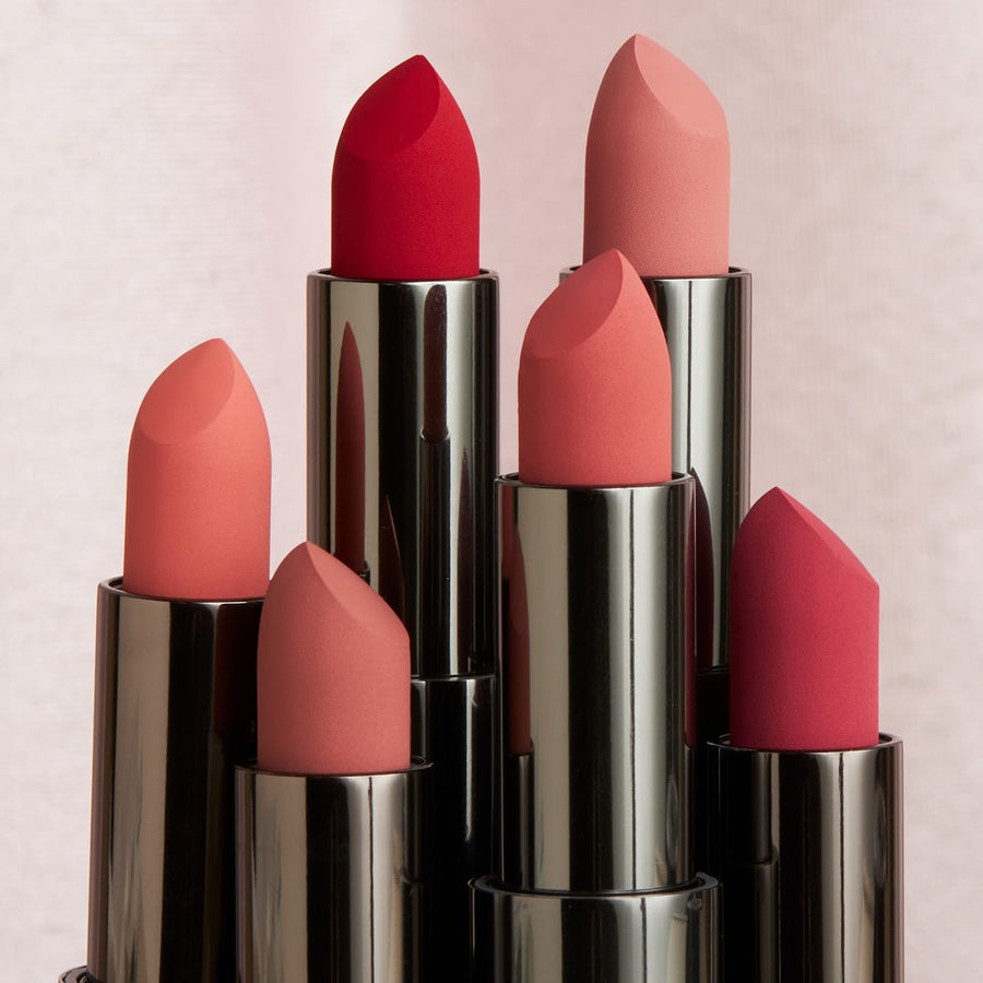 Reviderm VELVET ILLIUSION - lūpų dažai, 3,5 ml - LŪPŲ PRIEMONĖS IŠ REVIDERM - TIK €23.12! Apsipirk dabar GROŽIO ALCHEMIJA