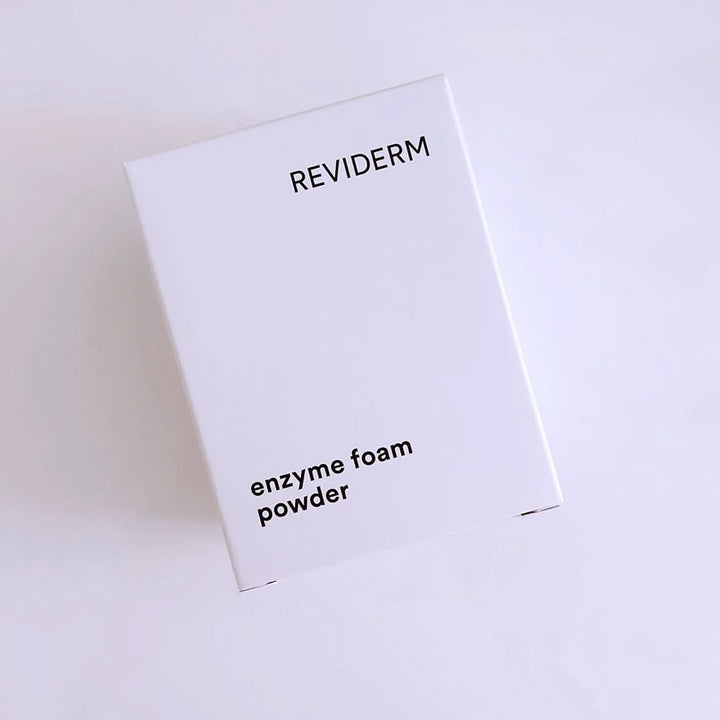 REVIDERM ENZYME FOAM POWDER - veido pilingas, 20 x 1 g - VEIDO ŠVEITIKLIAI IŠ REVIDERM - TIK €34! Apsipirk dabar GROŽIO ALCHEMIJA