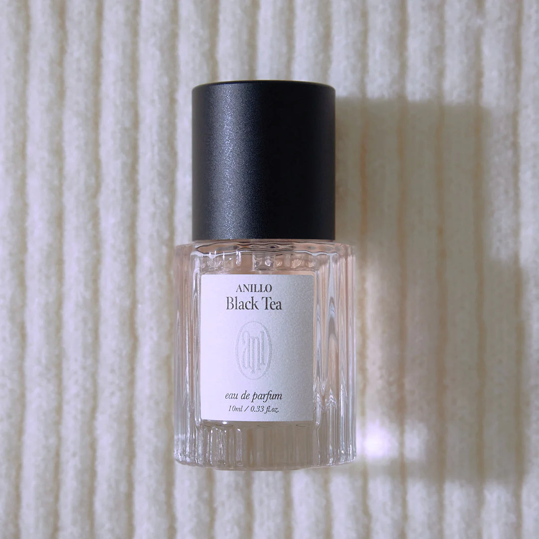 ANILLO BLACK TEA EAU DE PARFUM - nišiniai unisex kvepalai, 10 ml - KVEPALAI IŠ ANILLO - TIK €30.50! Apsipirk dabar GROŽIO ALCHEMIJA