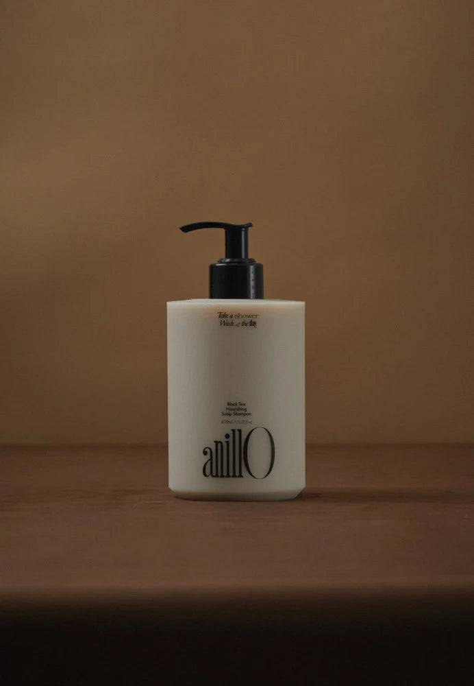 ANILLO BLACK TEA NOURISHING SCALP SHAMPOO – maitinantis šampūnas, 450 ml - ŠAMPŪNAS IŠ ANILLO - TIK €34.50! Apsipirk dabar GROŽIO ALCHEMIJA