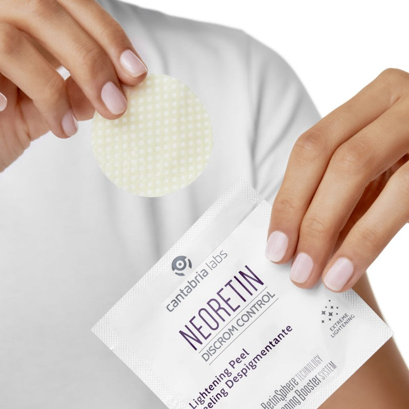 NEORETIN DISCROM CONTROL EKSFOLIJUOJANTYS PADELIAI PIGMENTUOTAI ODAI, 6 PADELIAI - VEIDO ŠVEITIKLIAI IŠ NEORETIN - TIK €26! Apsipirk dabar GROŽIO ALCHEMIJA