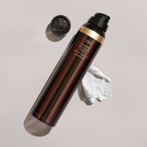 ORIBE GRANDIOSE HAIR PLUMPING MOUSSE - purumo suteikiančios plaukų putos, 175 ml - PLAUKŲ PUTOS IŠ ORIBE - TIK €49! Apsipirk dabar GROŽIO ALCHEMIJA