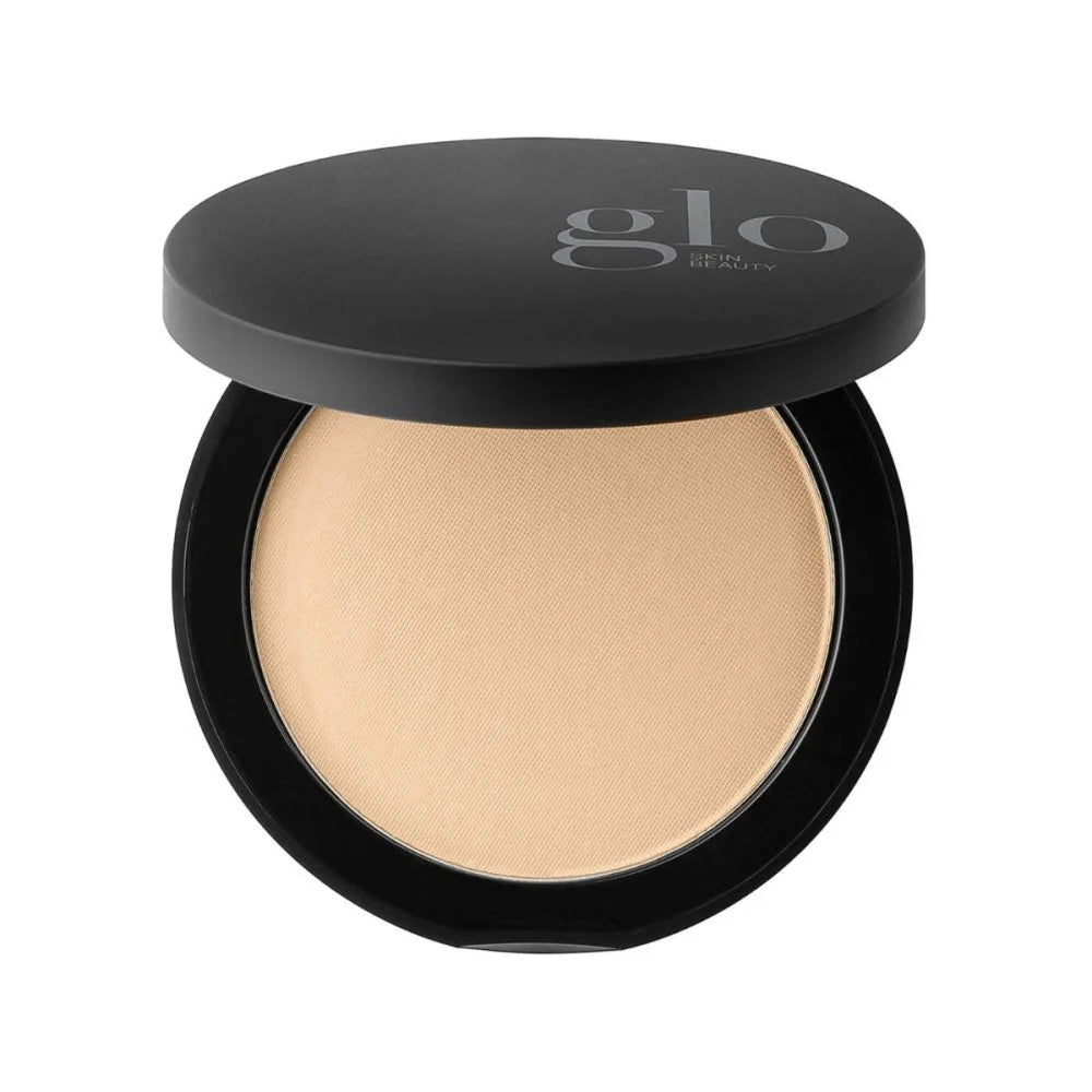 GLO SKIN BEAUTY PRESSED BASE - presuota mineralinė pudra, 9 g - MINERALINĖ PUDRA IŠ GLO SKIN BEAUTY - TIK €63! Apsipirk dabar GROŽIO ALCHEMIJA